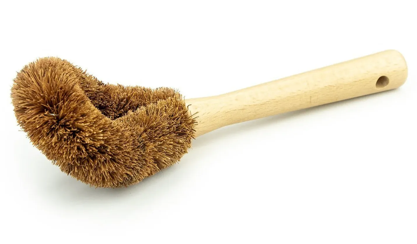 Eco-Friendly Wooden Handle Coconut Fiber Dish Brush – 100% Compostable & Heavy-Duty Scrubber Natural wooden handle coconut fiber dish brush for kitchen cleaning